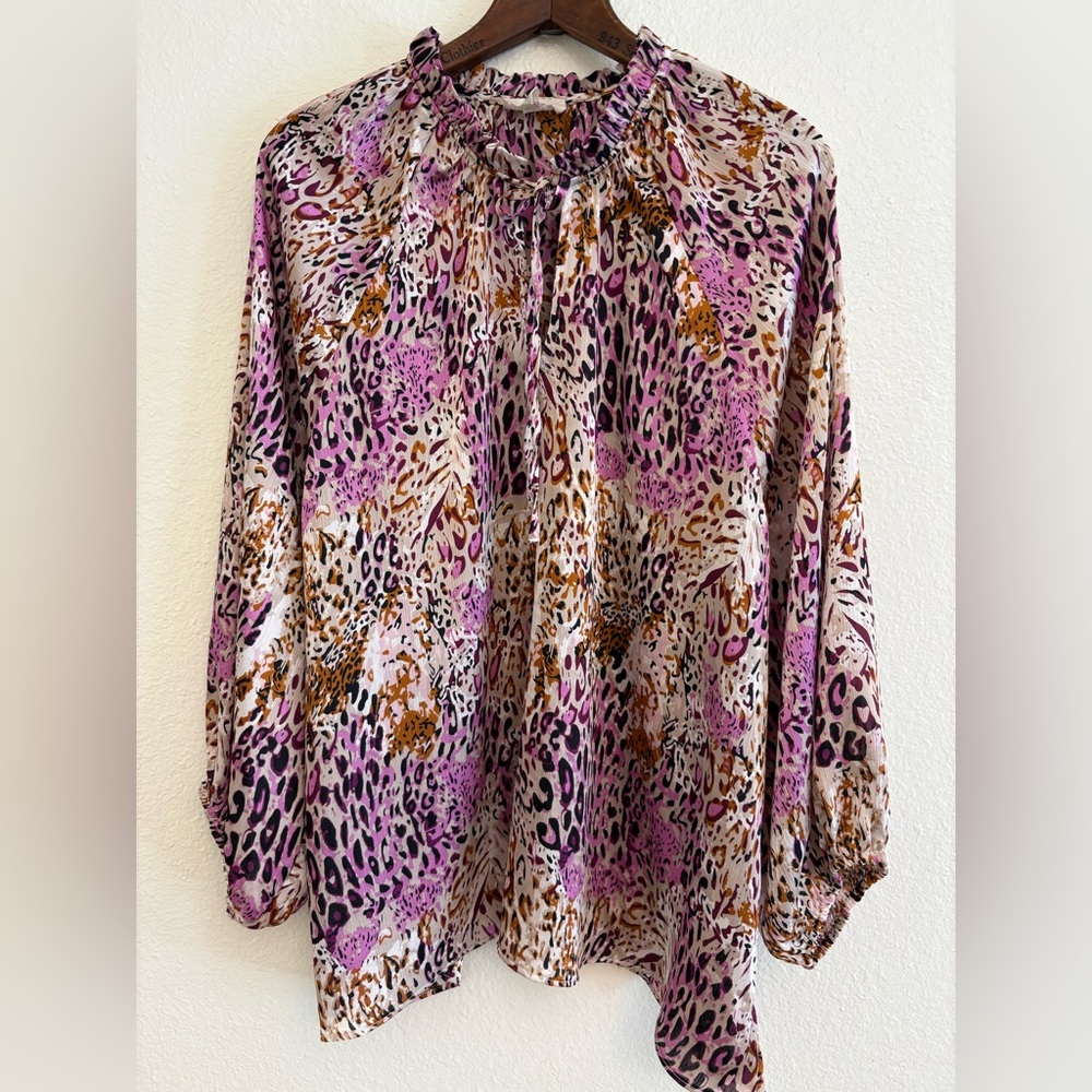 eesome Pink and Brown Leopard-Print Long Sleeve Blouse